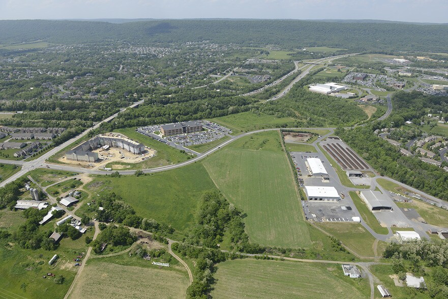 Technology Pky, Mechanicsburg, PA à vendre - Aérien – Image 2 sur 2