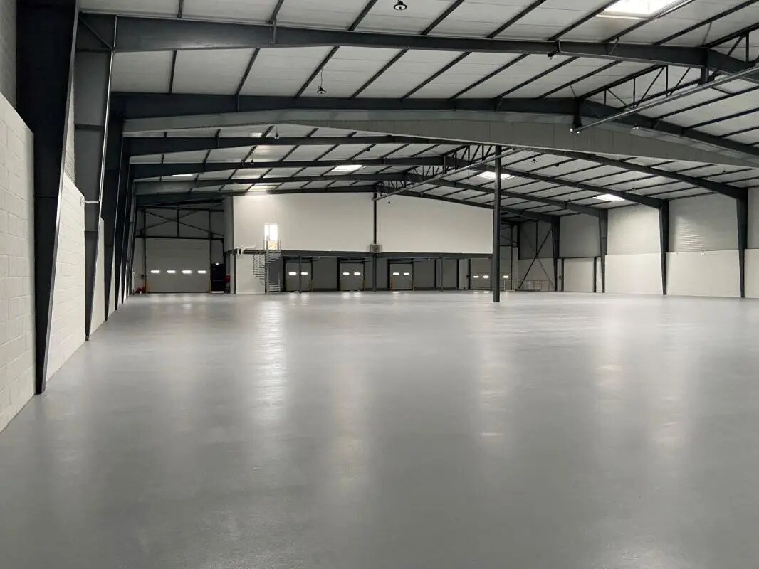 Local d’activités dans Le Blanc-Mesnil à louer Photo intérieure– Image 1 sur 11