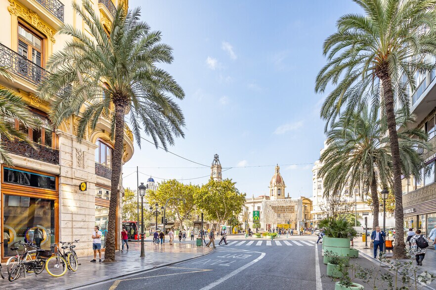 Carrer de les Barques, 2, València, Valencia à louer - Photo de l’immeuble – Image 3 sur 5