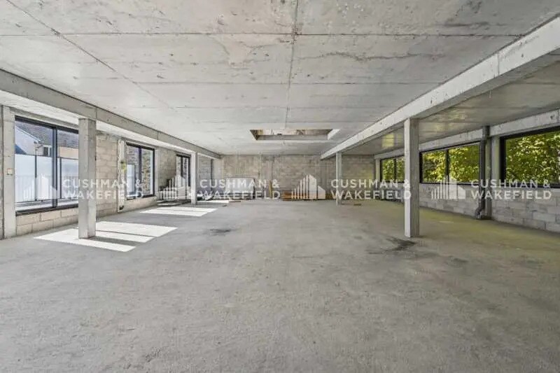 Bureau dans Montrouge à louer - Photo de l’immeuble – Image 1 sur 13