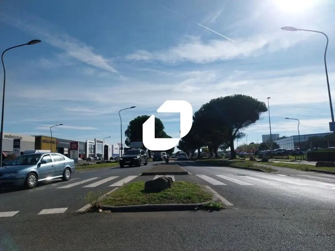 Local commercial dans Saint-Herblain à louer Photo de l’immeuble– Image 1 sur 3