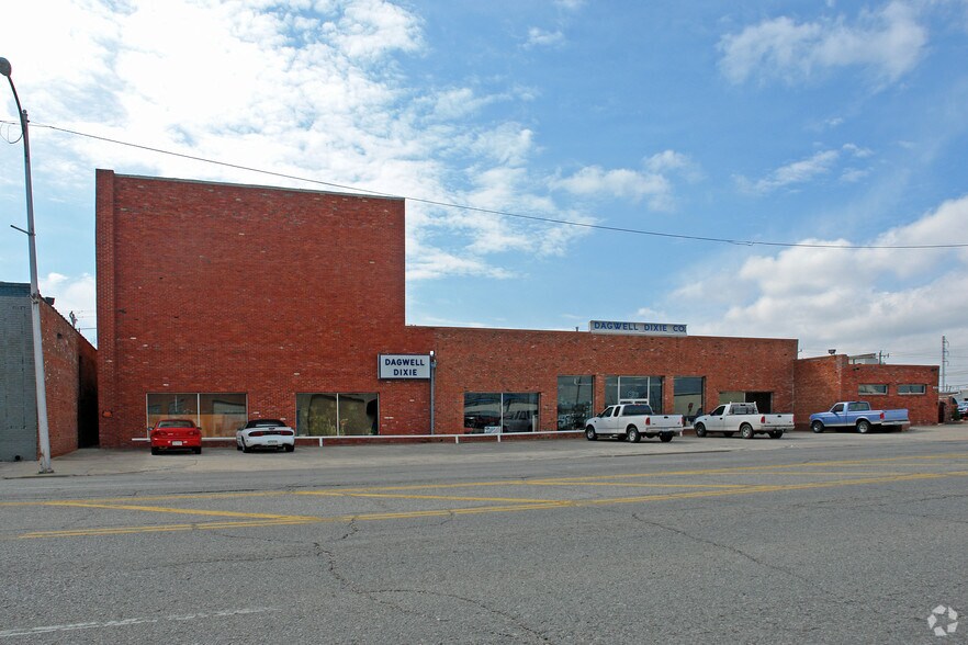 816 W Main St, Oklahoma City, OK à vendre - Photo de l’immeuble – Image 2 sur 4