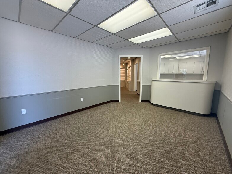 505 E 3rd St, Bartlesville, OK à louer - Photo de l’immeuble – Image 3 sur 19