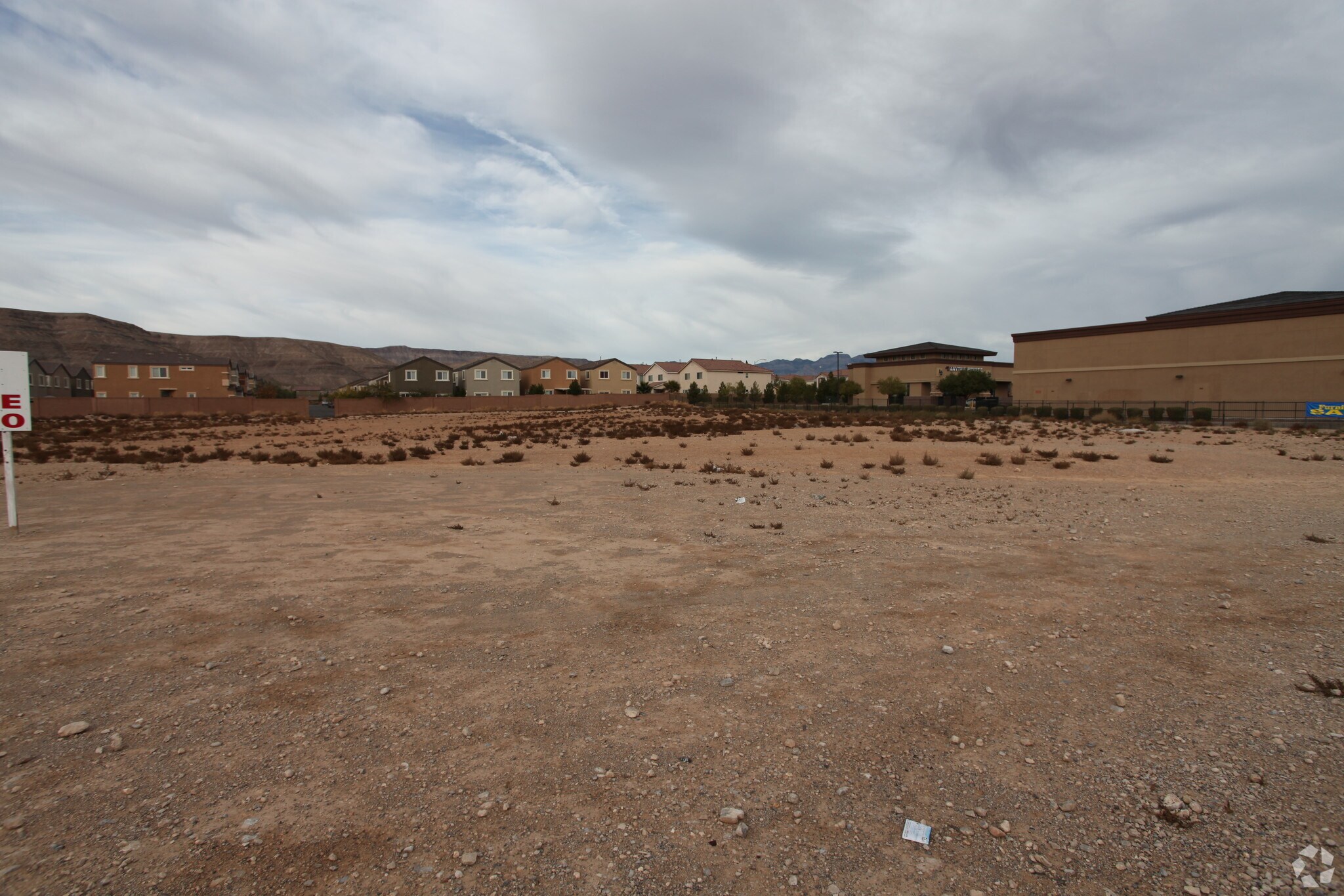 S Fort Apache Rd, Las Vegas, NV à vendre Photo principale– Image 1 sur 4