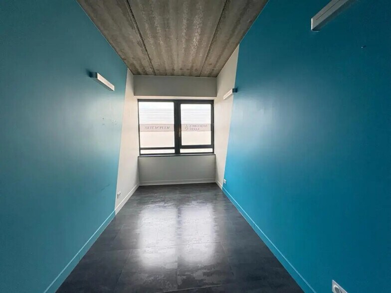 Bureau dans Roanne à vendre - Photo intérieure – Image 3 sur 8