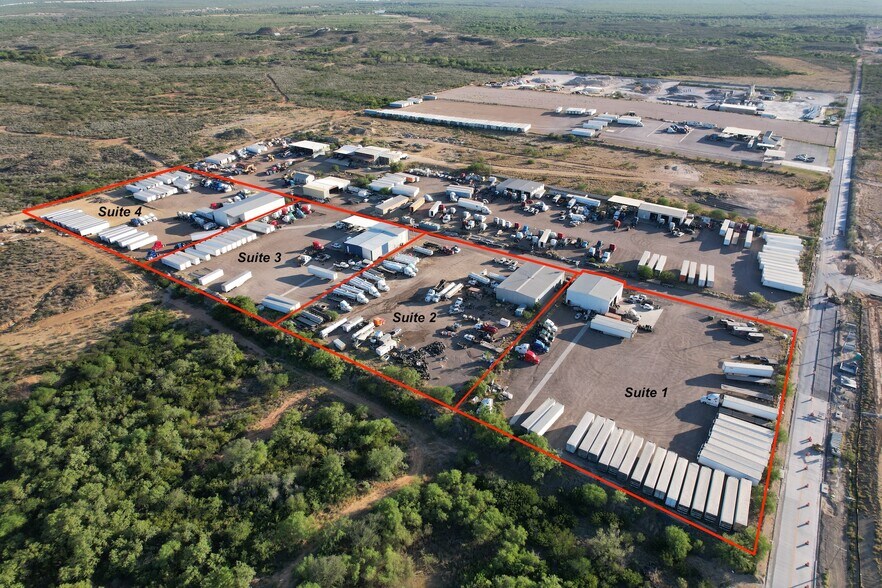 475 El Pico Rd, Laredo, TX à louer - Photo de l’immeuble – Image 2 sur 5