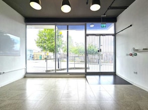 33-35 Brayards Rd, Londres à louer Photo intérieure– Image 1 sur 3