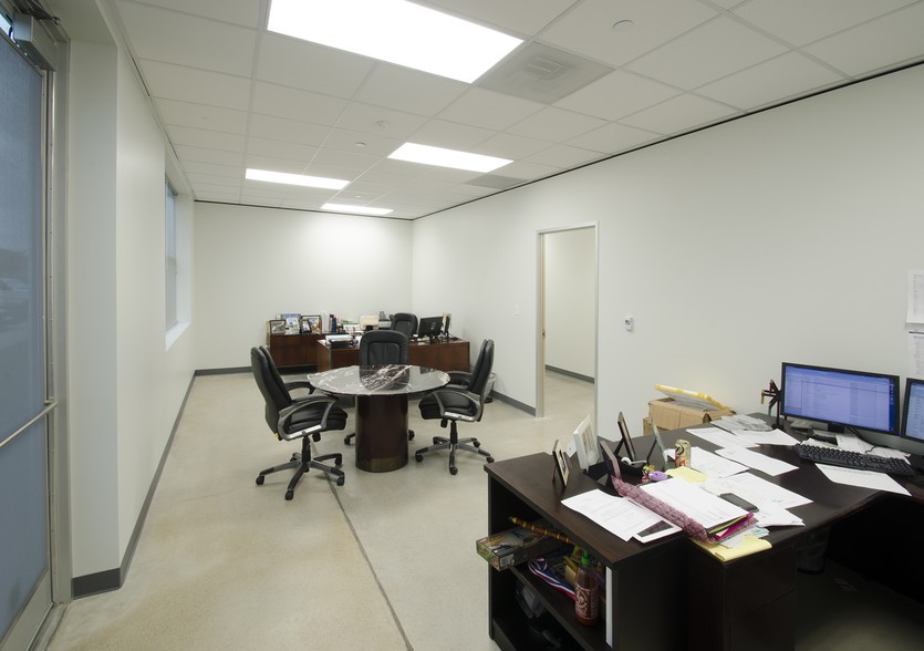 2710 Reed Rd, Houston, TX à louer - Photo intérieure – Image 3 sur 19