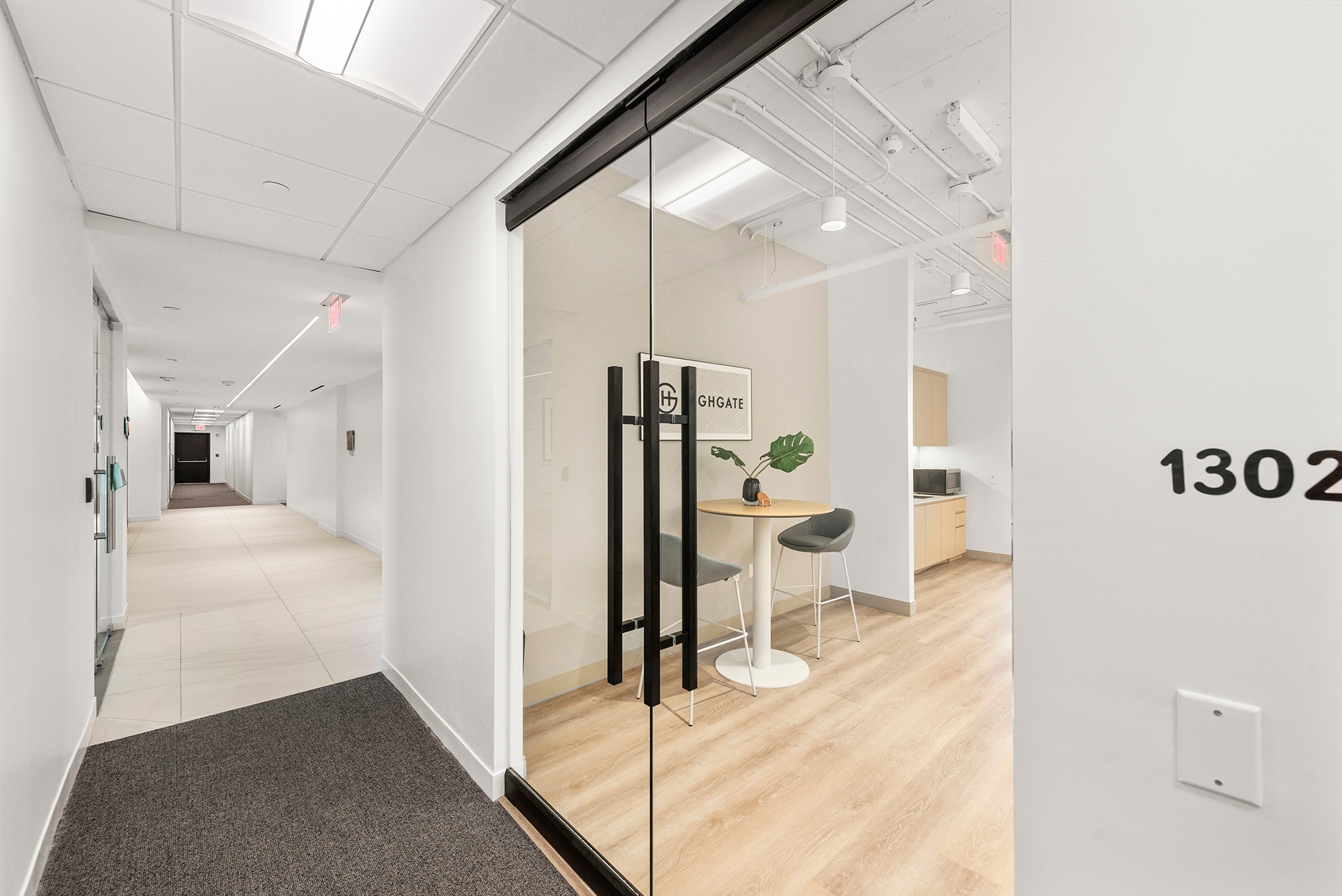100 N Biscayne Blvd, Miami, FL à louer Hall d’entrée– Image 1 sur 12