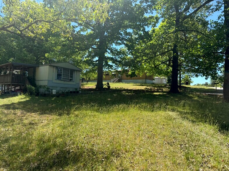 142 Edith Dr, Taylors, SC à vendre - Photo de l’immeuble – Image 2 sur 11