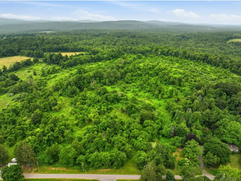 57 Taft Rd, Sterling, MA à vendre - Aérien – Image 2 sur 4
