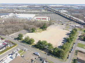 6201 Bristol Pike, Levittown, PA - VUE AÉRIENNE  vue de carte