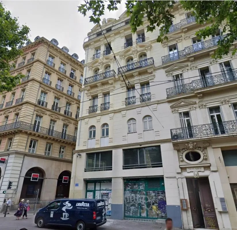 Bureau dans Marseille à louer Photo de l’immeuble– Image 1 sur 15