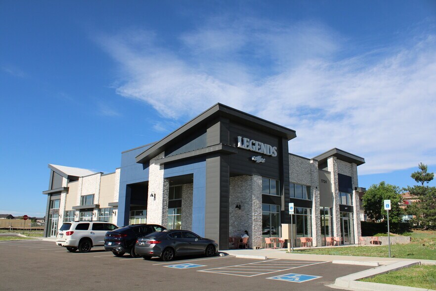 17124 Mainstreet, Parker, CO à louer - Photo de l’immeuble – Image 1 sur 5
