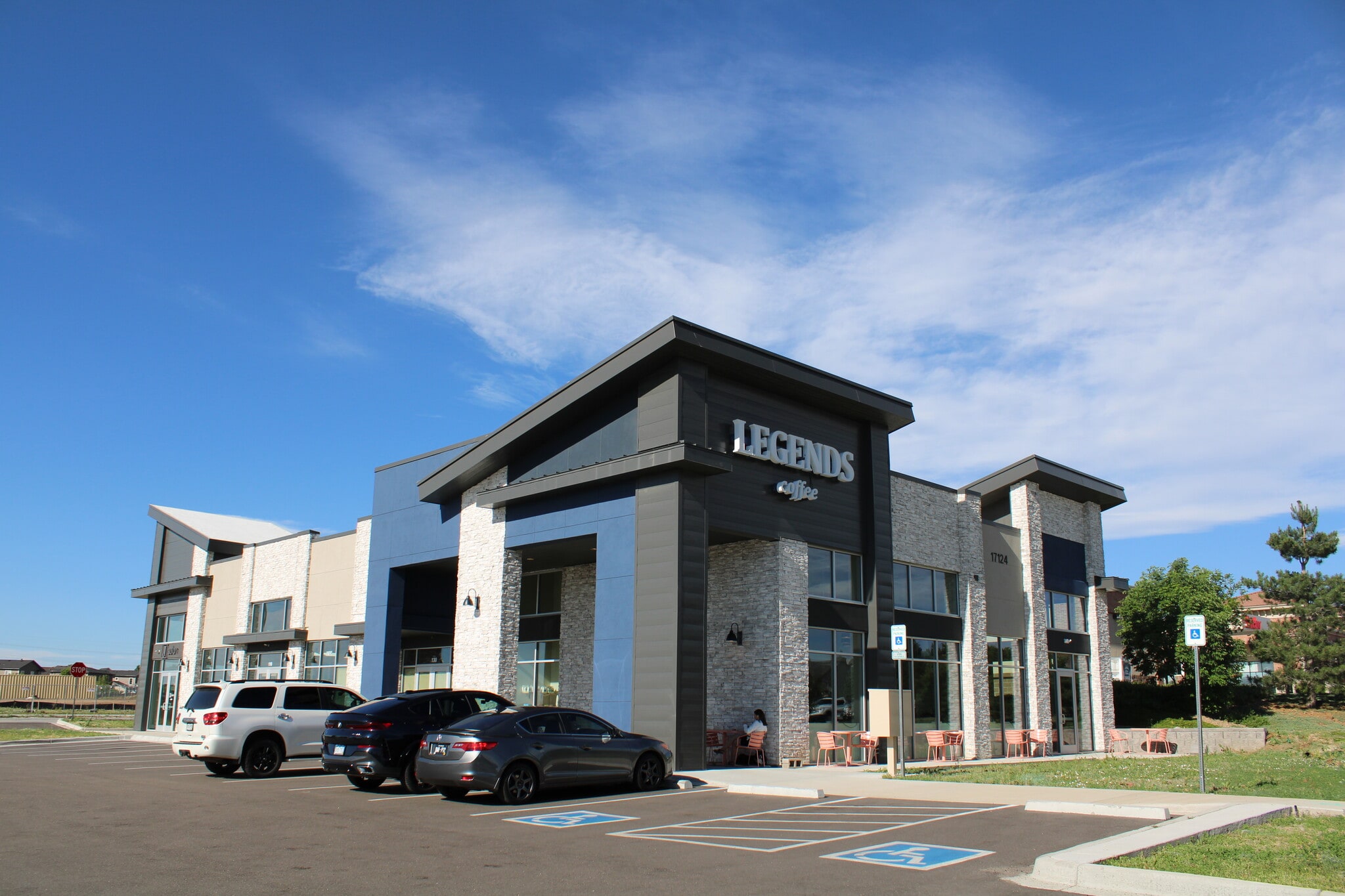 17124 Mainstreet, Parker, CO à louer Photo de l’immeuble– Image 1 sur 6