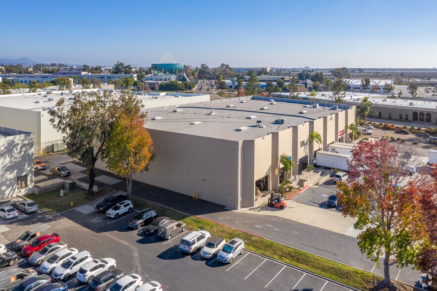 8925 Carroll Way, San Diego, CA à louer - Aérien – Image 2 sur 4