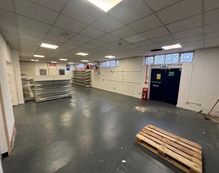 Bishopsford Rd, Morden à louer Photo intérieure– Image 1 sur 8