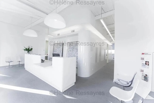 Plus de détails pour 4 Avenue André-Marie Ampère, Colomiers - Local commercial à vendre