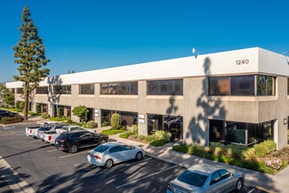 Plus de détails pour 1240 N Van Buren St, Anaheim, CA - Bureau à louer