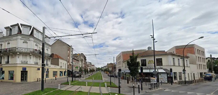 Local commercial dans Les Pavillons-sous-Bois à vendre Photo de l’immeuble– Image 1 sur 5