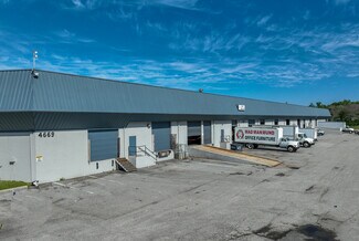 Plus de détails pour 4669 L B McLeod Rd, Orlando, FL - Industriel/Logistique à louer