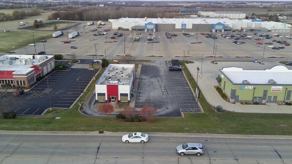 8905 N Allen Rd, Peoria, IL à vendre - Photo de l’immeuble – Image 2 sur 11