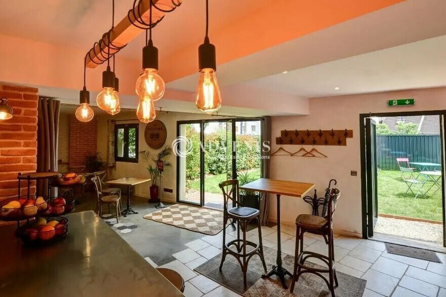 Bureau dans Clamart à vendre - Photo de l’immeuble – Image 2 sur 7