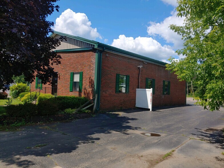 7 S Main St, Franklinville, NY à vendre - Photo de l’immeuble – Image 2 sur 13