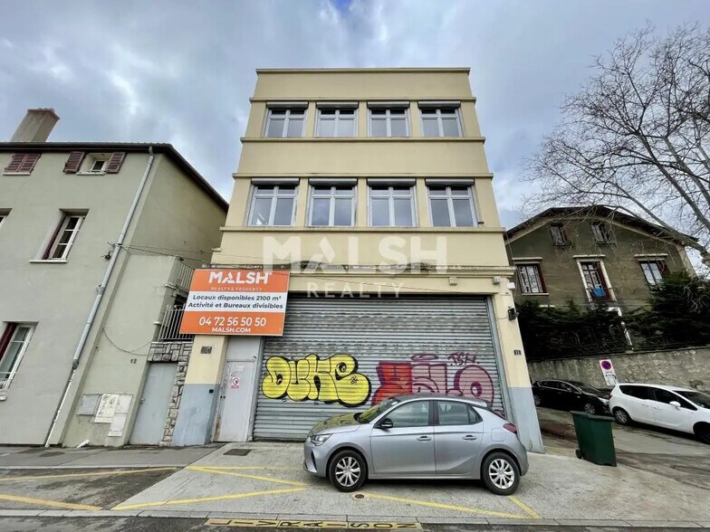 Local d’activités dans OULLINS-PIERRE-BÉNITE à louer - Photo de l’immeuble – Image 2 sur 12