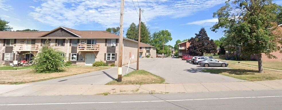 2600 Dewey Avenue portefeuille de 2 biens à vendre sur LoopNet.fr - Photo principale – Image 2 sur 3