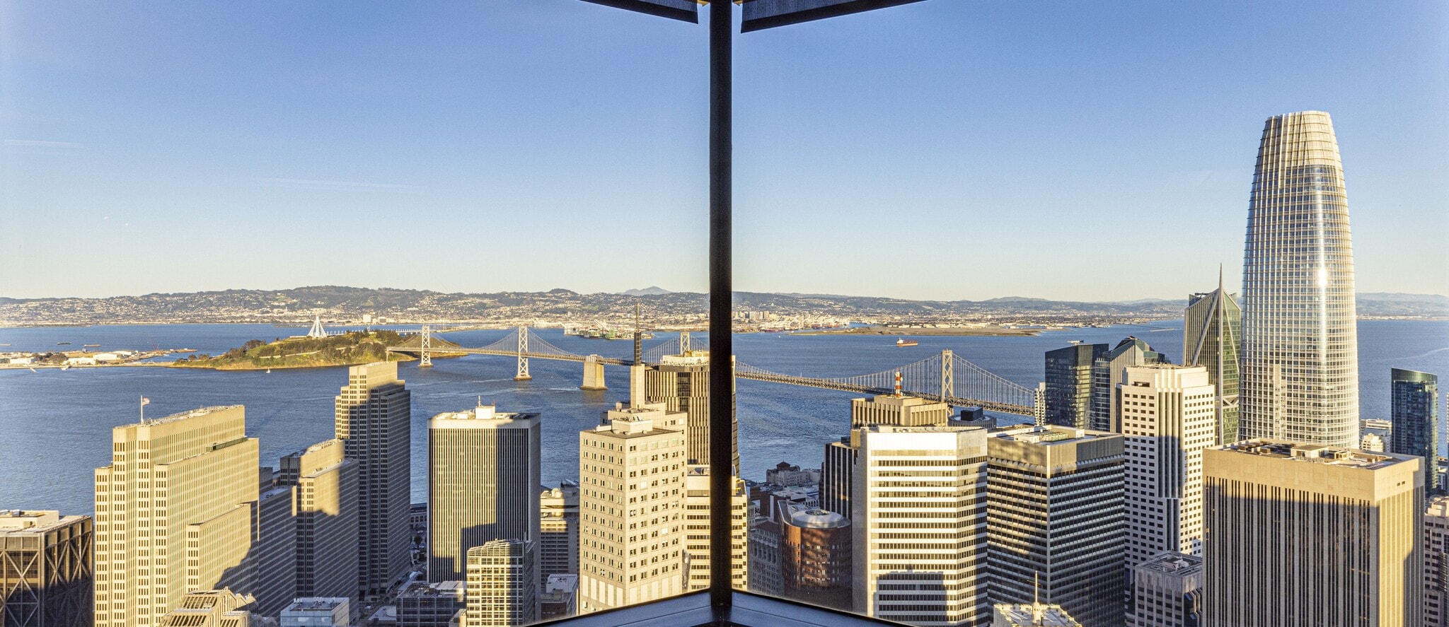 555 California St, San Francisco, CA à louer Photo intérieure– Image 1 sur 3