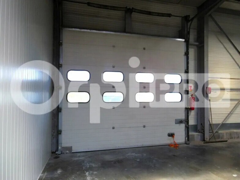 Local d’activités dans Soissons à louer - Photo intérieure – Image 3 sur 4