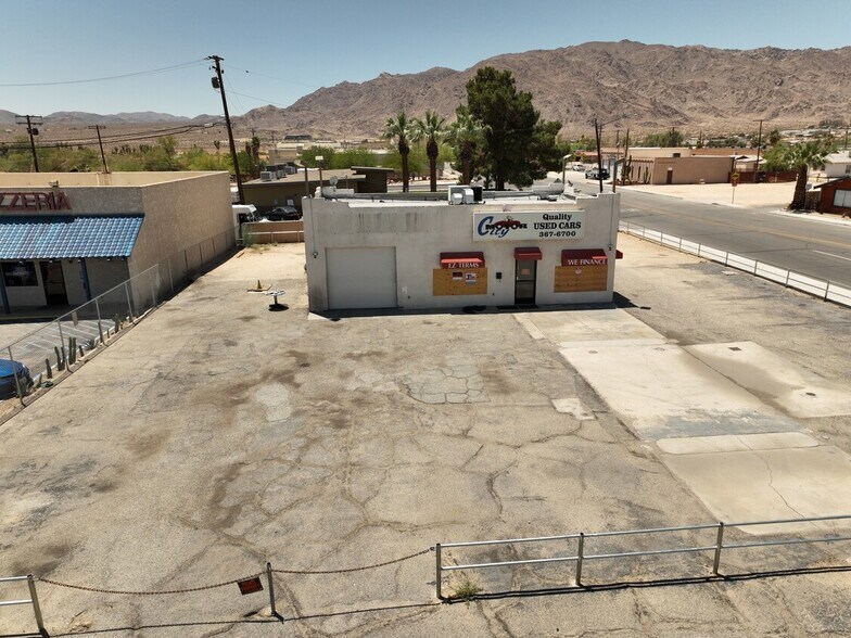 73709 Twentynine Palms Hwy, Twentynine Palms, CA à vendre - Photo de l’immeuble – Image 2 sur 5
