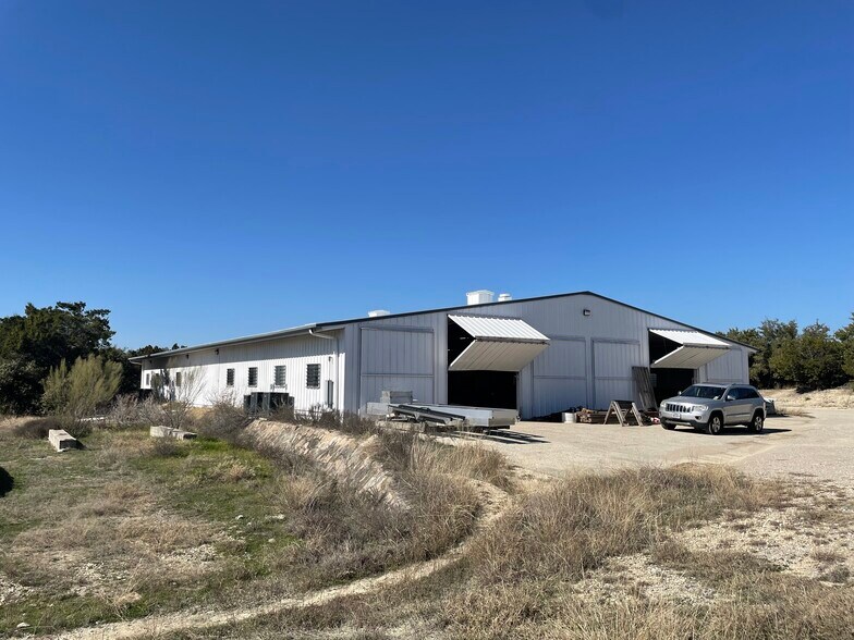 4923 Cypress Ranch Blvd, Spicewood, TX à louer - Photo de l’immeuble – Image 1 sur 7