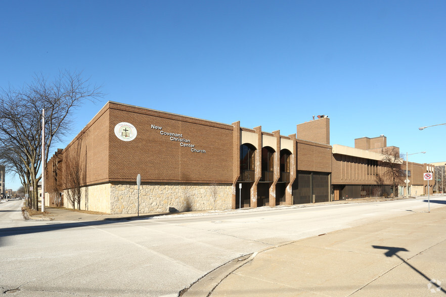 400 Federal Ave, Saginaw, MI à louer - Photo principale – Image 1 sur 9