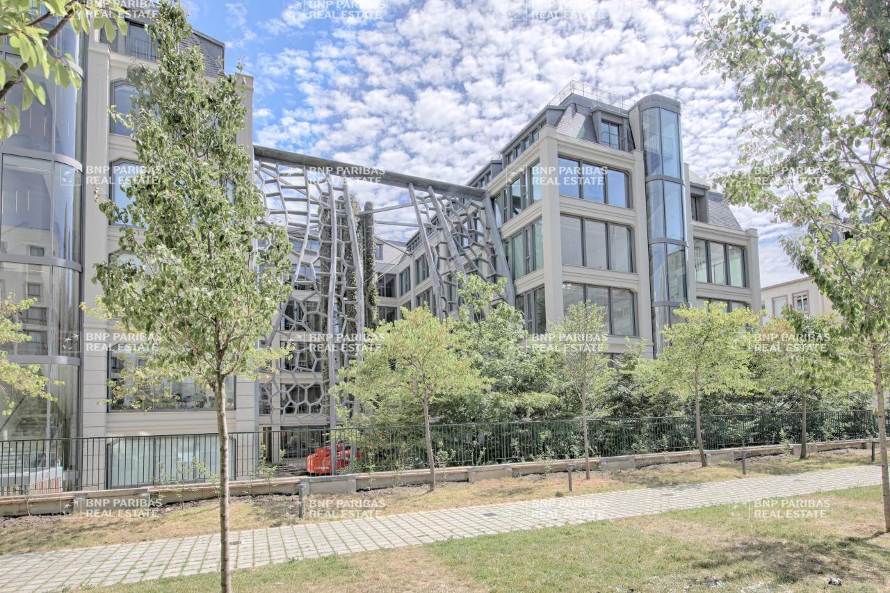 251 Boulevard De Vaugirard, Paris à louer Photo de l’immeuble– Image 1 sur 20