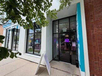 Plus de détails pour 819-823 W Eastman St, Chicago, IL - Local commercial à louer
