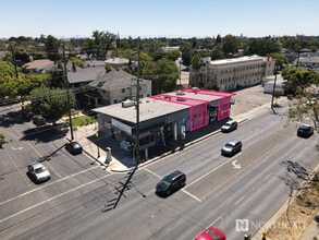 228 E Harding Way, Stockton, CA à louer Photo intérieure– Image 1 sur 1