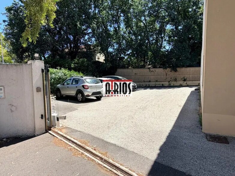 Bureau dans LES LONES à vendre - Photo de l’immeuble – Image 2 sur 16