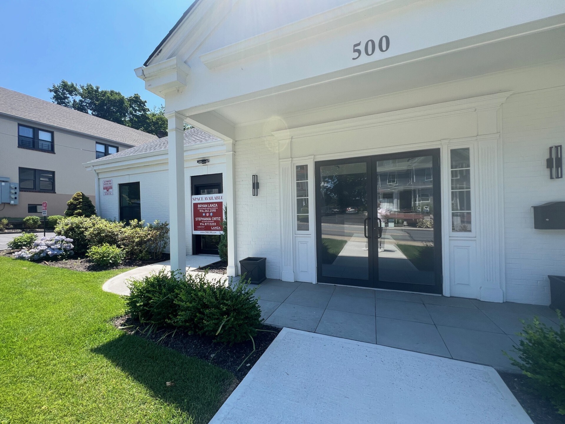 500 Ashford Ave, Ardsley, NY à louer Photo de l’immeuble– Image 1 sur 5