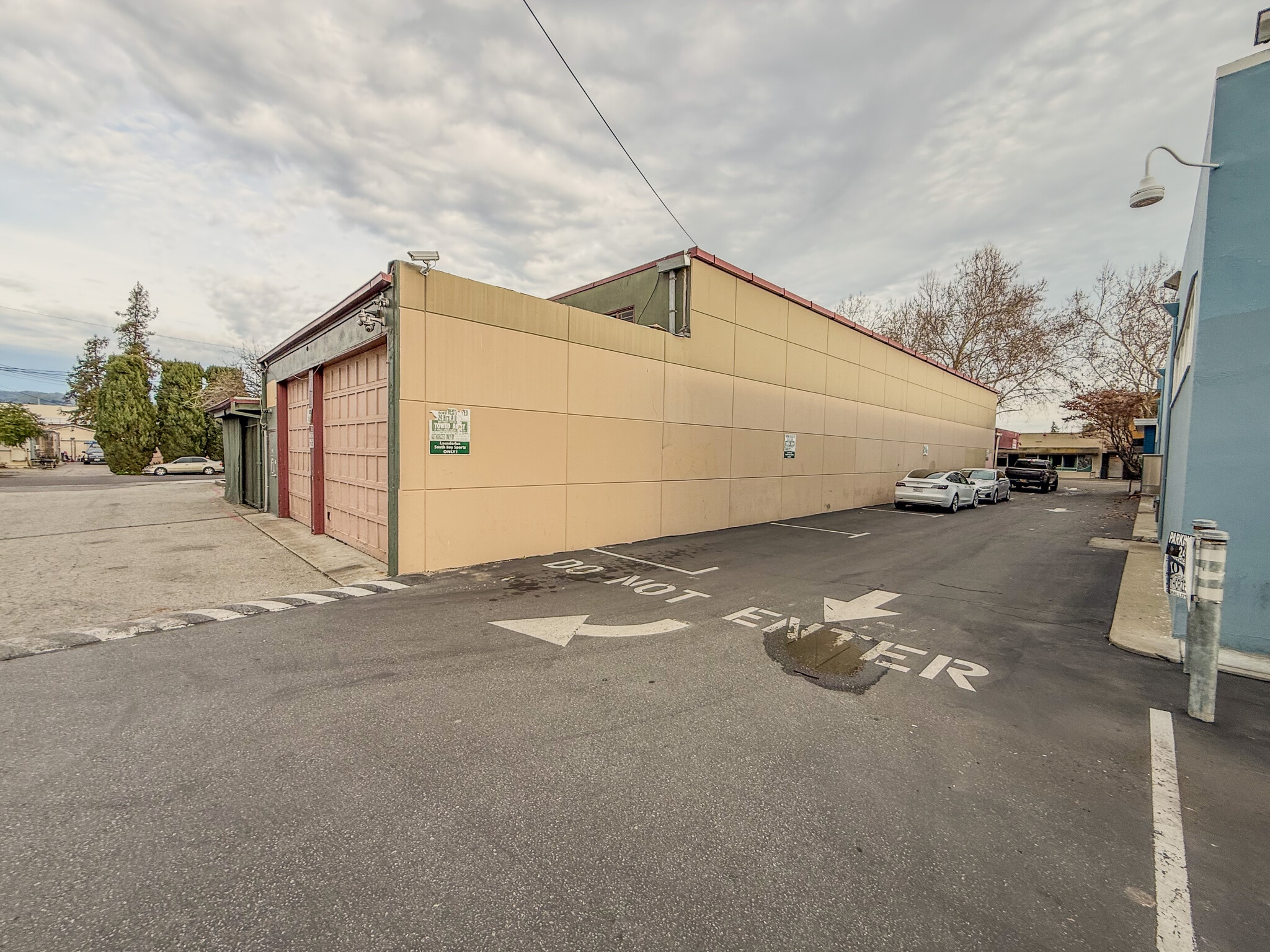 995 E Santa Clara St, San Jose, CA à louer Photo intérieure– Image 1 sur 18