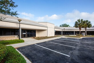 6680 Southpoint Pky, Jacksonville, FL à louer Photo intérieure– Image 2 sur 4