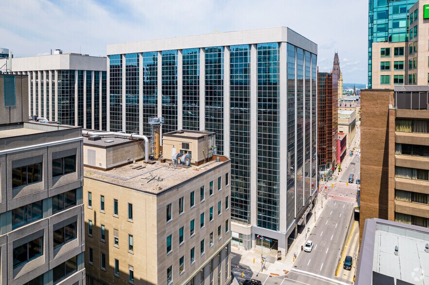 50 O'Connor St & 99 Bank St, Ottawa, ON à louer - Photo de l’immeuble – Image 1 sur 18