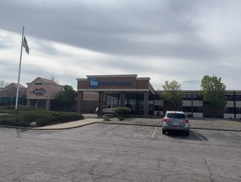 1607 E Highway 50, Yankton, SD à vendre - Photo de l’immeuble – Image 3 sur 18