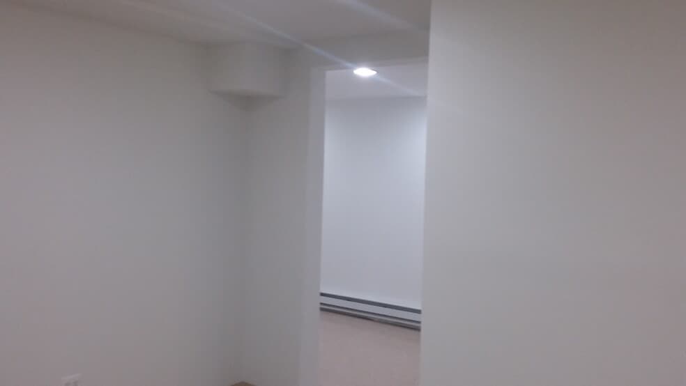 68 Schraalenburgh Rd, Harrington Park, NJ à louer - Photo de l’immeuble – Image 2 sur 10