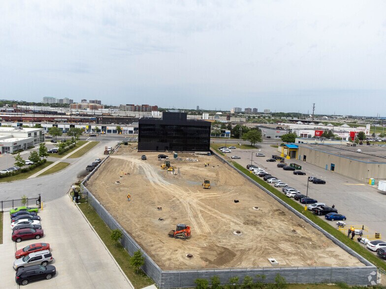 2225 Markham Rd, Toronto, ON à vendre - Photo de l’immeuble – Image 3 sur 9