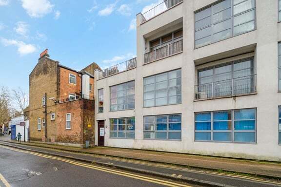 1 Bethwin Rd, Londres à vendre - Photo de l’immeuble – Image 3 sur 3