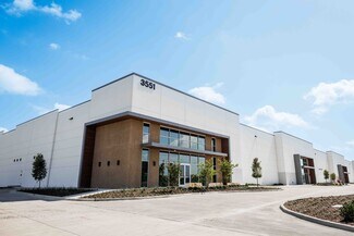 Plus de détails pour 3551 Windhaven Pkwy, Lewisville, TX - Industriel/Logistique à louer