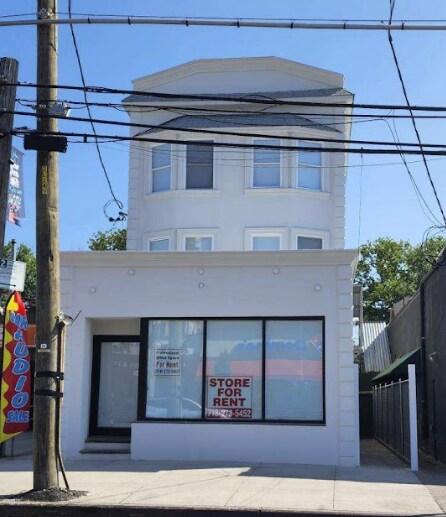 173 New Dorp Ln, Staten Island, NY à louer Photo principale– Image 1 sur 10