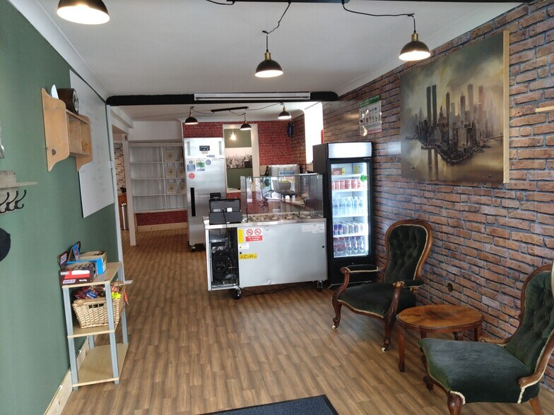 43 High St, Ross On Wye à louer - Photo de l’immeuble – Image 3 sur 7